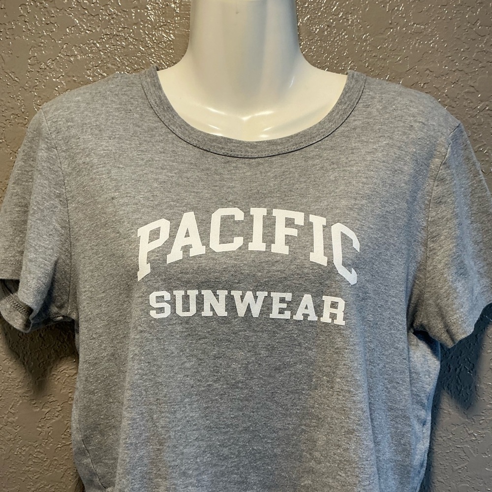 PacSun Light Gray Crewneck Tee